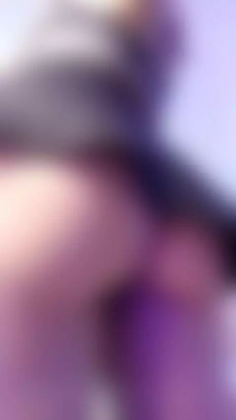 Mm I see that you are watching under my skirt, don't stop lo... by zoe-jones13