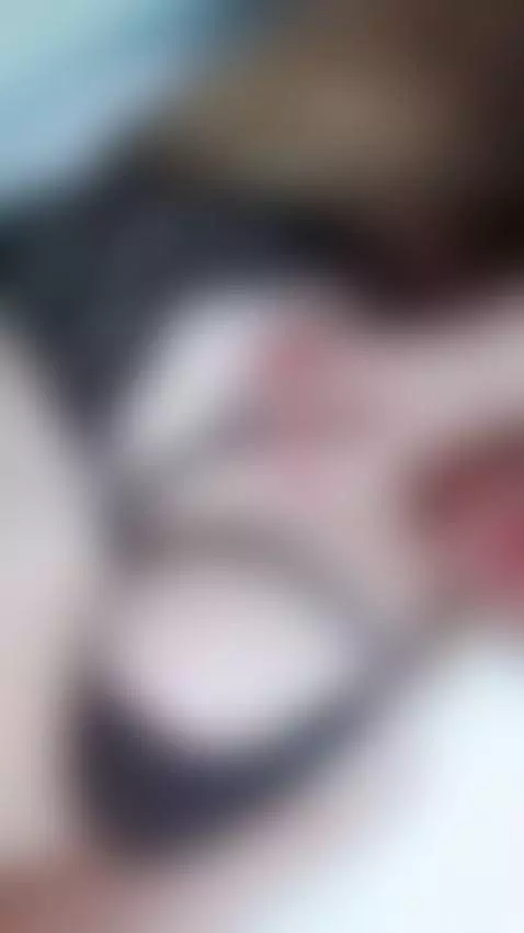 Do I look pretty? I may be your only blonde girl that you th... by zoe-jones13