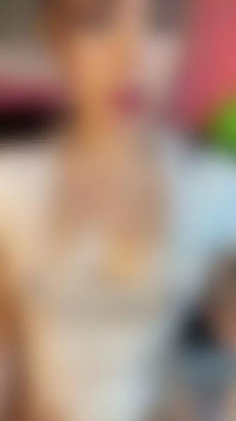 I'm so horny I'm wetting my shirt. See my tits? I want you t... by tiffanysuarezmh