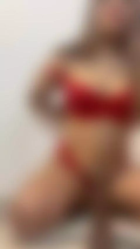 I like to feel a hard cock rubbing all over my wet pussy by tiffanysuarezmh