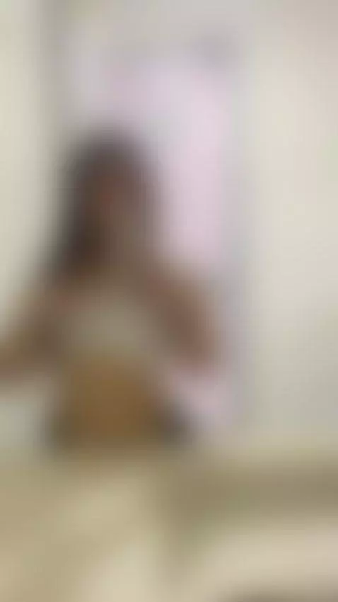 I feel very horny at my job, Do you want to see more? by tiffanysuarezmh