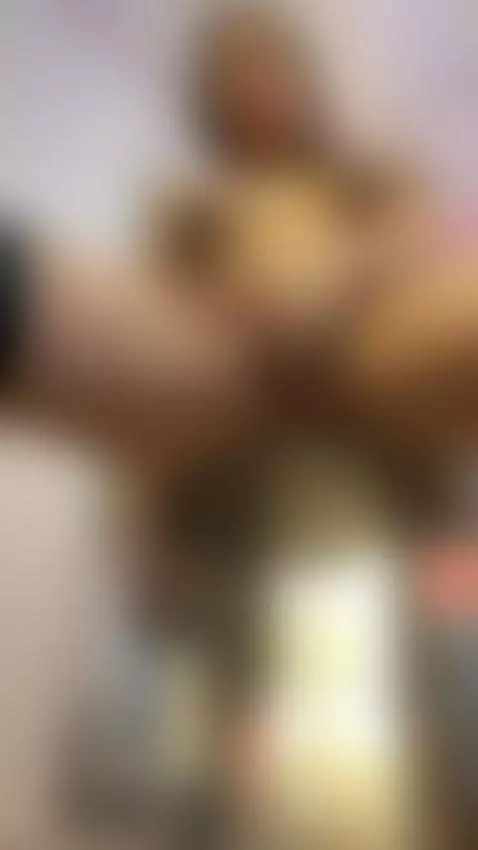 I masturbate my wet pussy thinking about your big hard cock,... by tiffanysuarezmh