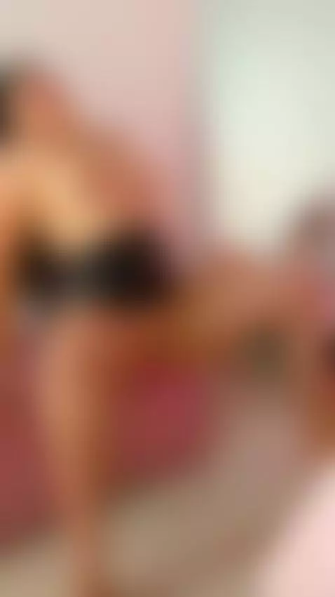 Do you dare to take a closer look? 😈🍑 by alexa-miss