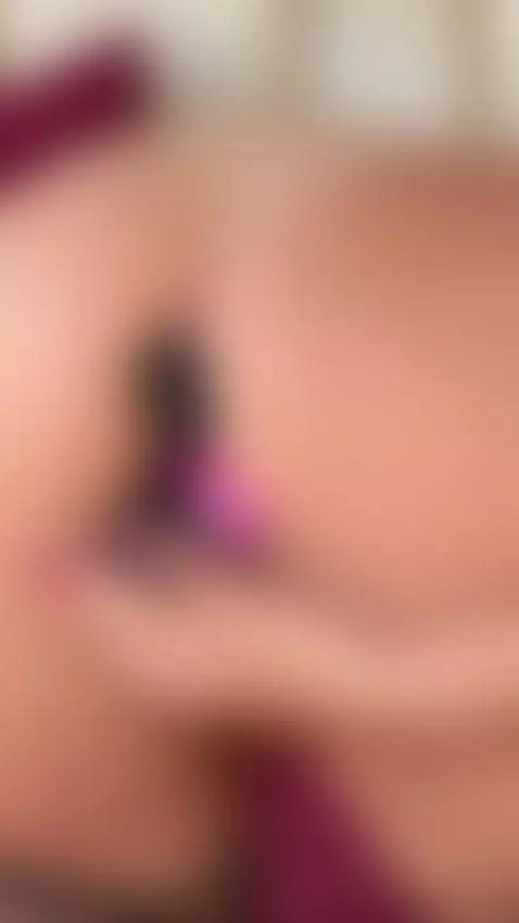 Look at me while I enjoy it...👀🍑 by alexa-miss