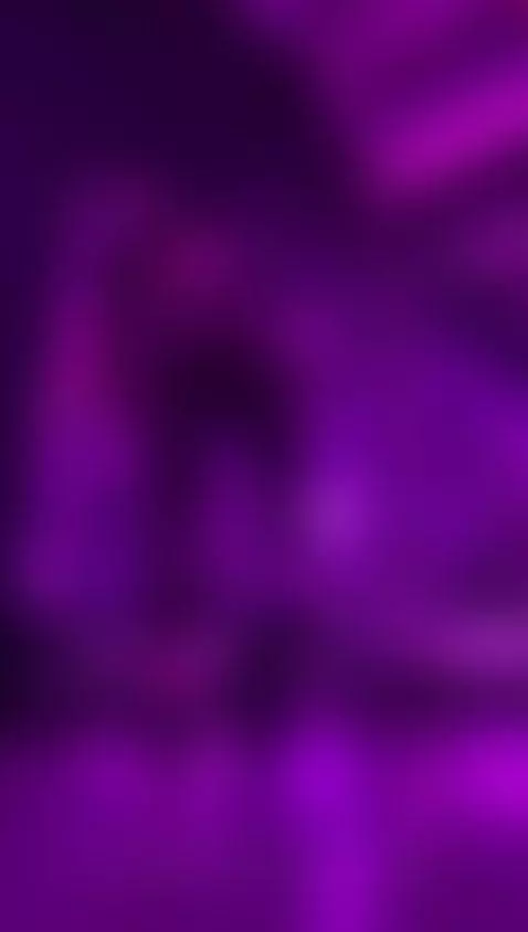 Tell me... are you focused, or am I distracting you?😏 by alexa-miss