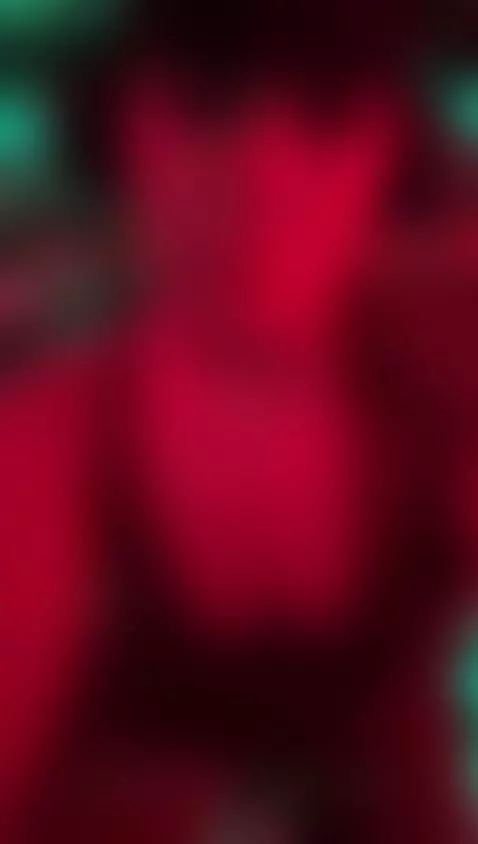 Sweating, squeezing and thinking inappropriate things 😏 by alexa-miss