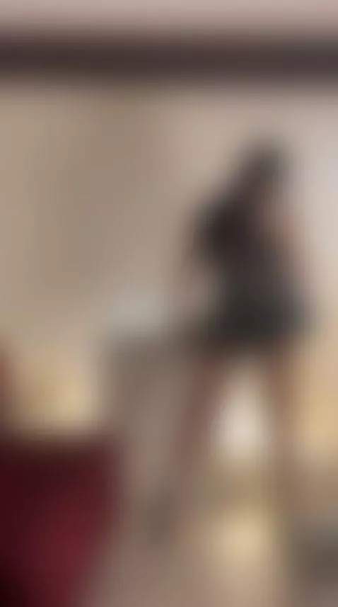 Dressed in latex, made to command… and provoke by alexa-miss