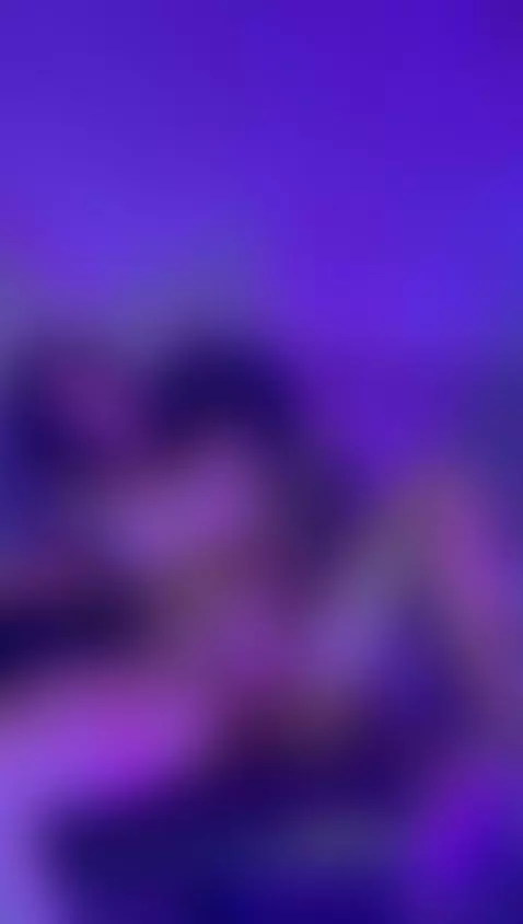 I am alone and naked in my room by samaralee