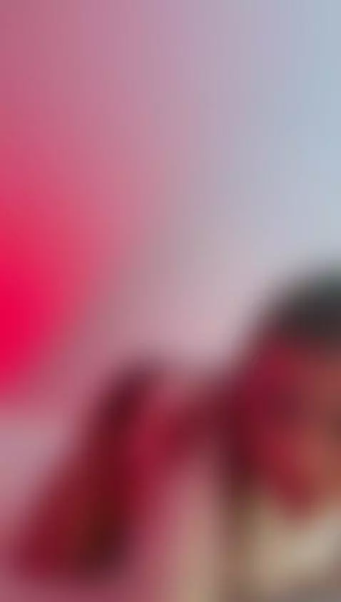 erotic girl showing tits by samaralee