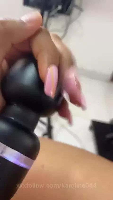 Omg  💦💦https://chaturbate.com/b/naomi_93/ by karoline044