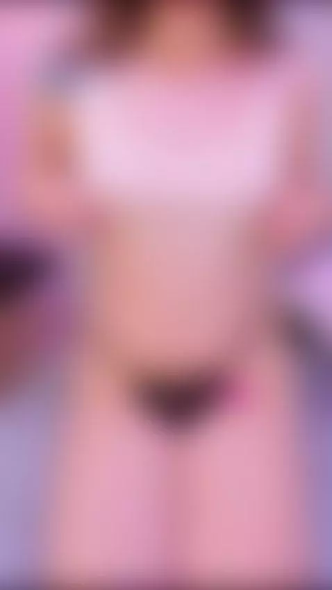 Amateur Blonde show her samll nipples by affrodiita