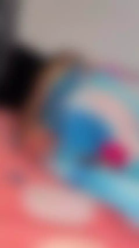 Good night, my loves 😴💤 by hannastanx