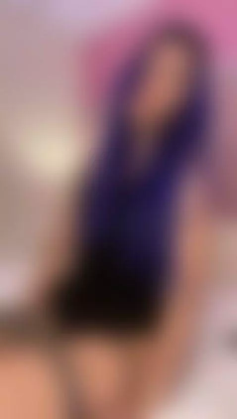 You like how I take off my panties until I slowly masturbate... by lunapage