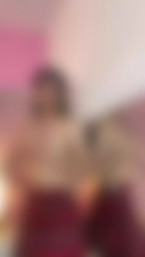 Pretty girl with oil on juicy tits, would you like to try th... by sophybell