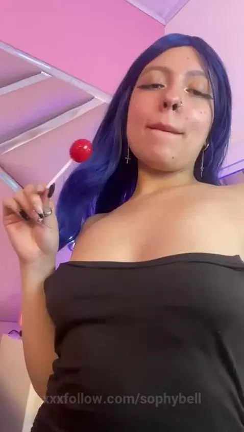 I am alone at home and my neighbor spies on me changing by sophybell