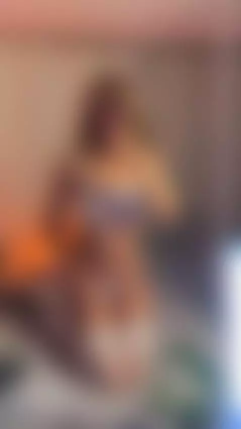 I'm a cute little angel 💕
Link In Bio ‼️ by elissecinnamon