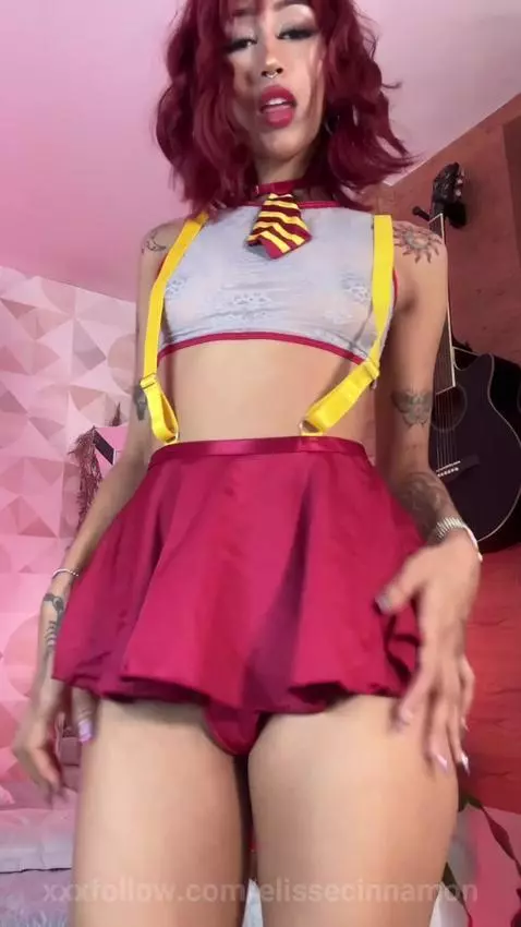 I am full of magic ✨🪄 by elissecinnamon