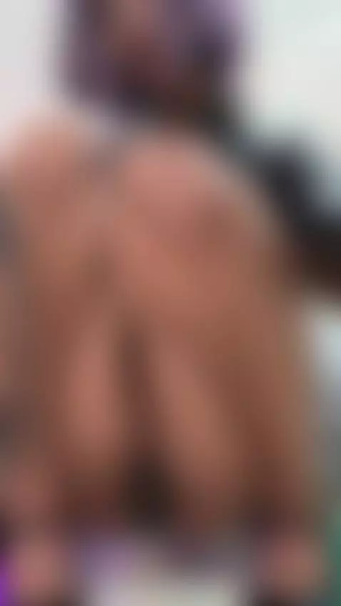 ONLINE 🤭💕 by elissecinnamon