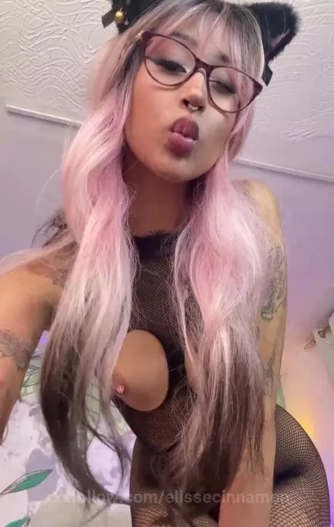 online Tonigth ! ✨💘 by elissecinnamon