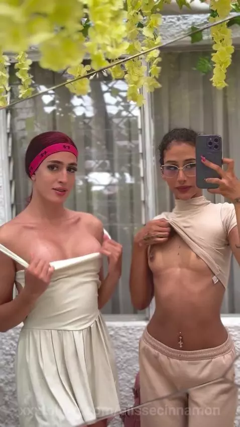 which one pair of boobies are your favorite guys comment 🤭 by elissecinnamon