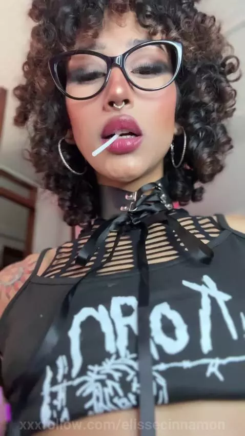 i wanna suck you Lolli 📍💦 by elissecinnamon