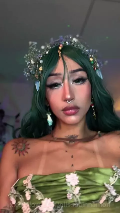 Don't miss my stream tonight 🌙🧚🏽✨ by elissecinnamon