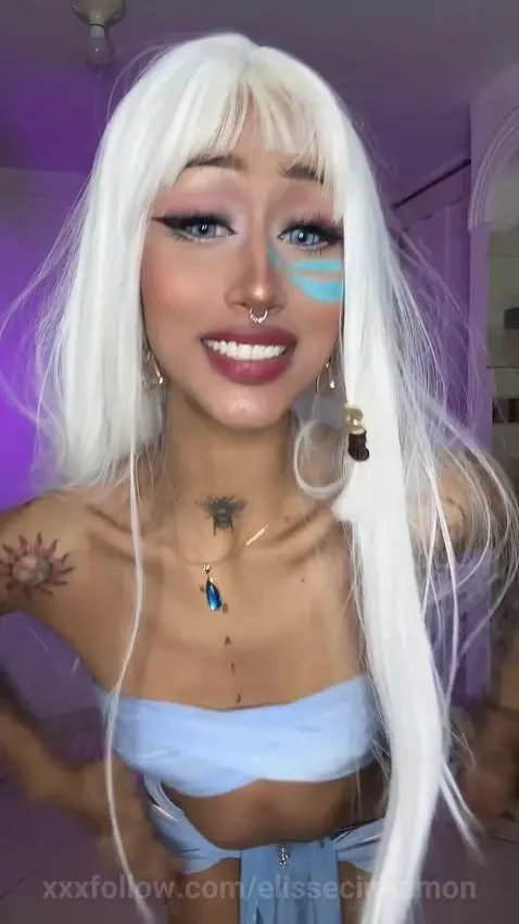 😘 by elissecinnamon