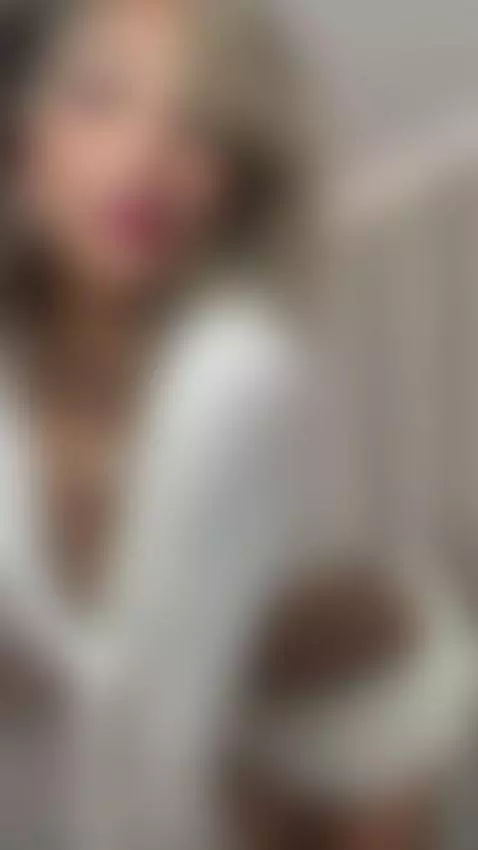 hello daddy you like mu outfit ? by elissecinnamon