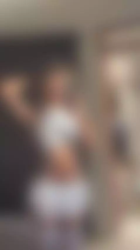 dont you miss my live ! 💕💋 by elissecinnamon