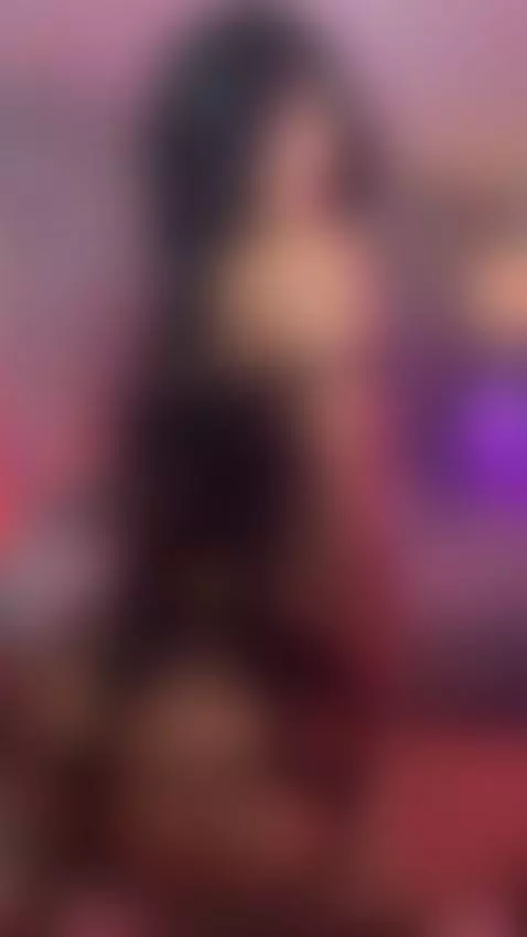 I bet you've never seen fishnets look this good 🤤🍑 by elissecinnamon