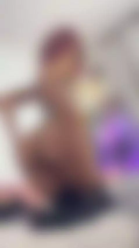 wanna hit it from the back ? 💋 by elissecinnamon