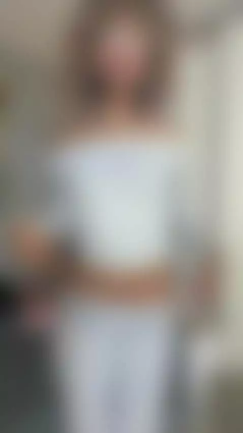 you wanna see more?   💘 by elissecinnamon