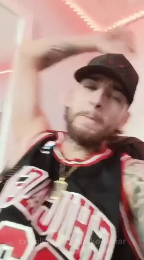 Chill Mood, Killer Face 😎 by drako-lamar