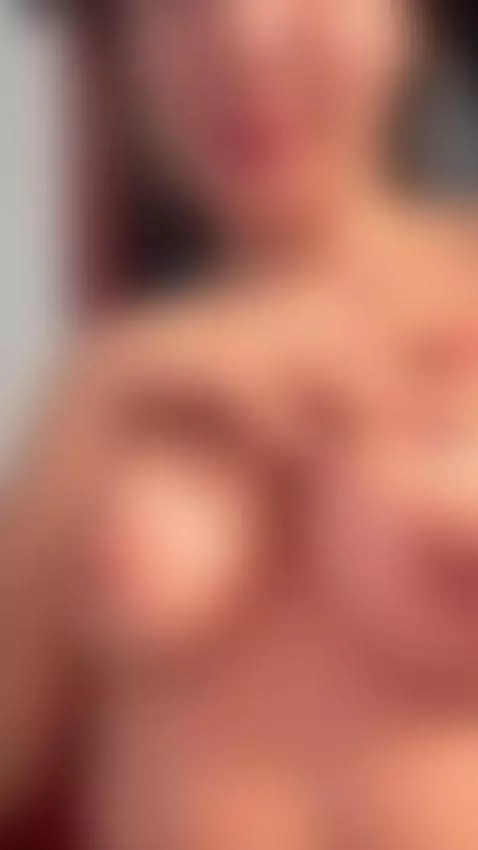 hola mis amores by scarlettandclark