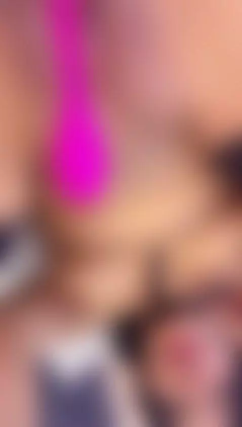 Playing with my creamy pussy by ayla-c1