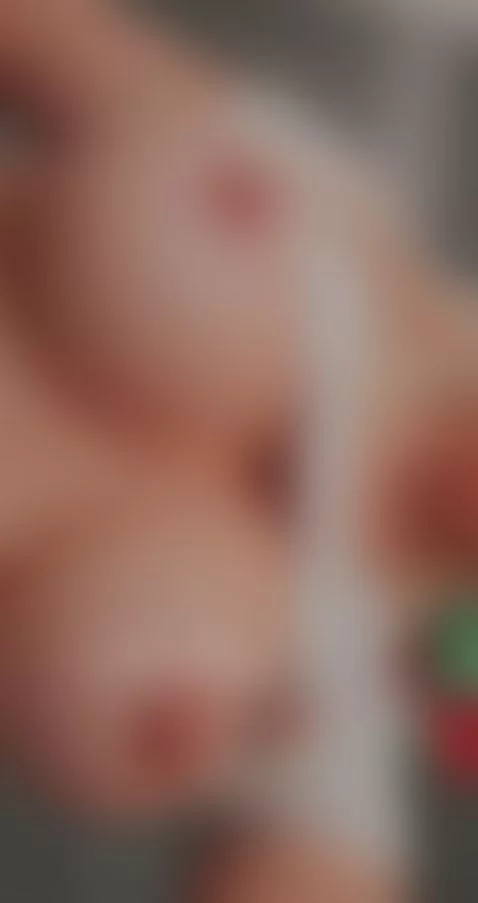 Jingle Boobs by surecakes