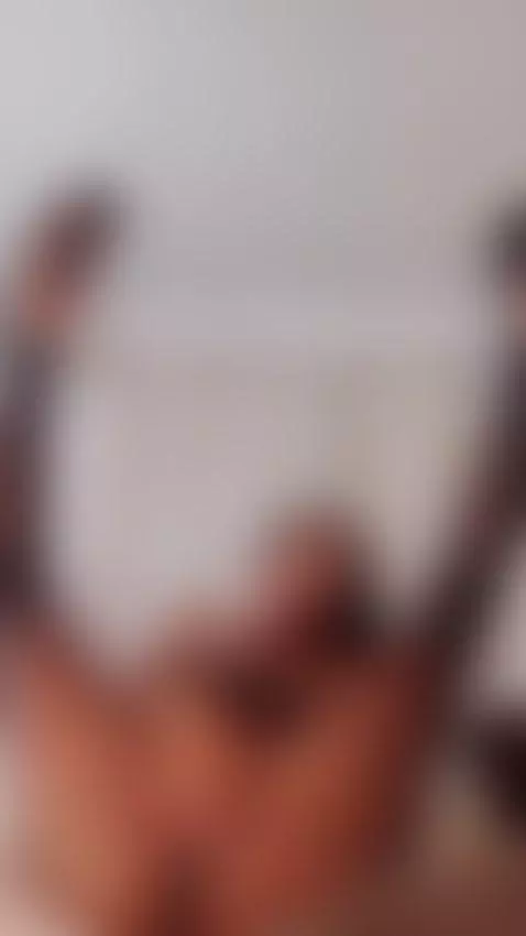 You never imagined seeing me like this 😏🧨 by scarletmodel