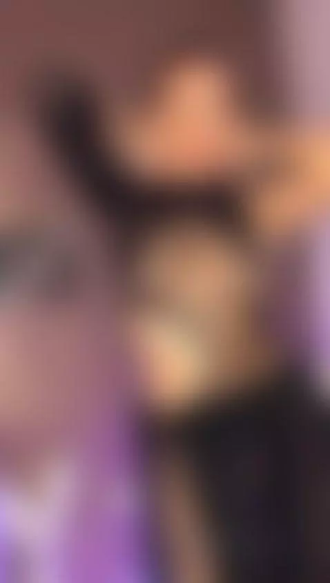 I imagined you here… and I blushed 🫢🔥 by scarletmodel