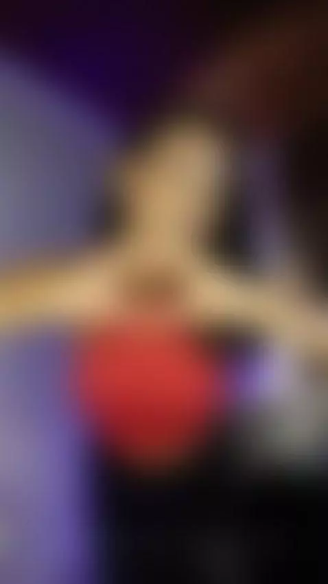 Ask me… soft or rough 🗣️💋🔥 by scarletmodel