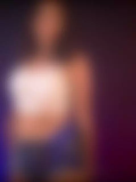 Heat me up with your thoughts... 🔥💭 by scarletmodel