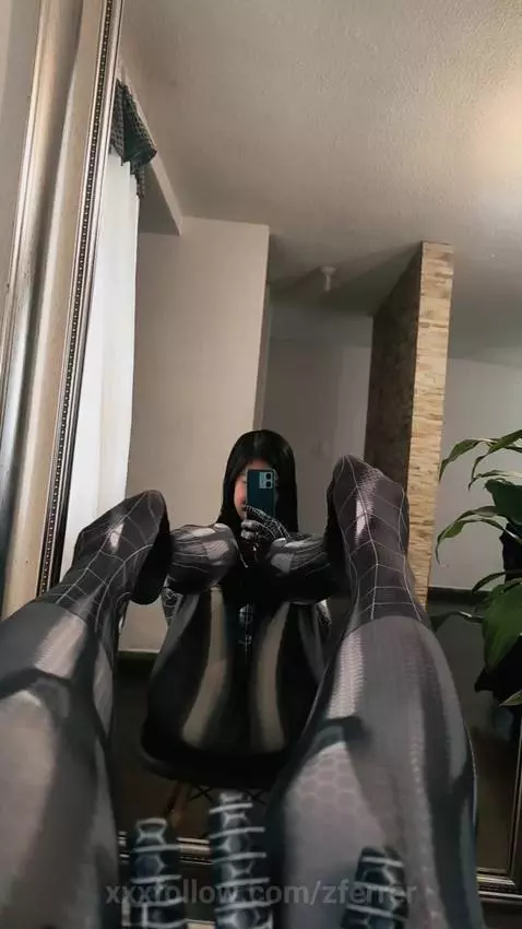 do u like a spider girls?? 🖤😈 by zferrer