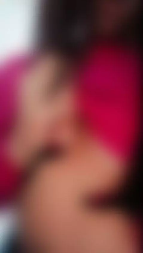 do u like small little tits?? 🍒 by zferrer