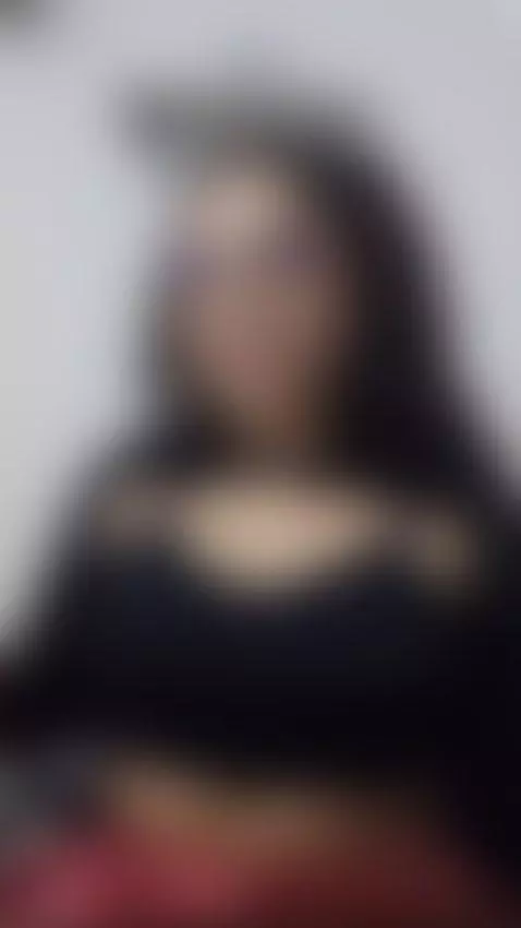 A flash tits in the office 😈🍒 More Content in
https://www.ma... by kattiehot69