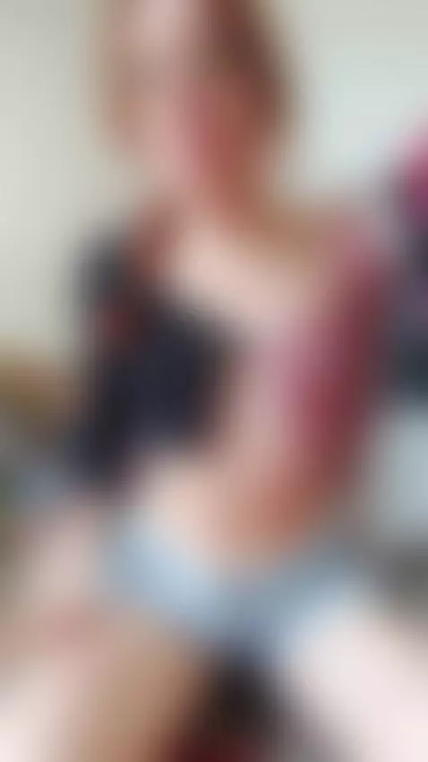 latinahot, redhair, curvy by 99manu