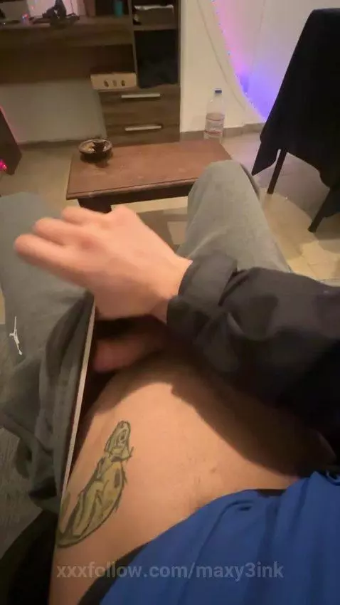 onlyfans: maxy3ink by maxy3ink