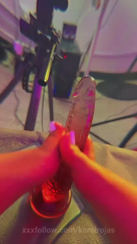 my feet sexy🥵
https://www.camsoda.com/karolrojas by karolrojas