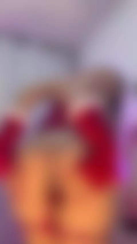 🧑‍🎄🤤 by alicesimpson1