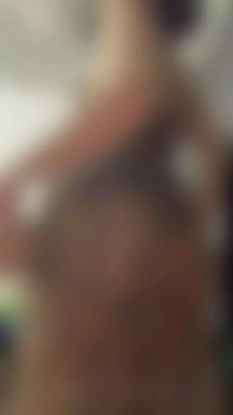 If you follow me, I'll send you a little gift of mine in the... by aglittercurve