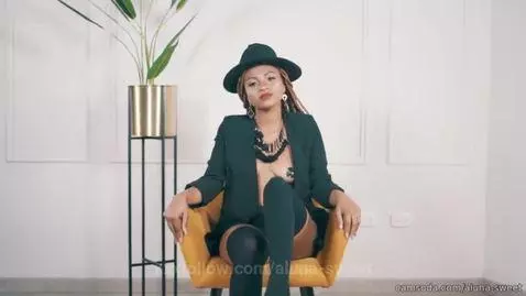 Just me by aluna-sweet