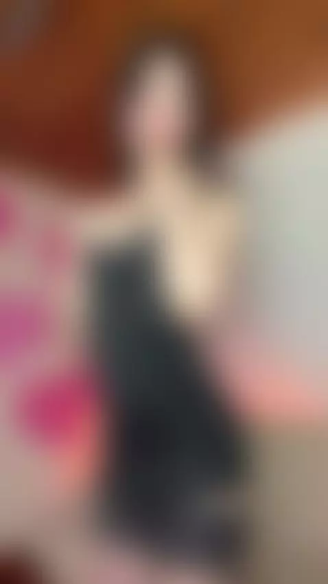 Heyyy!

My suscription of my OF is FREE!!!
Check the link of... by roseelinedior